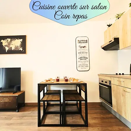 Апартаменты Passage Secret - Ideal Couples Et Pro - Le Calme En Hypercentre - Wifi Debit - Netflix - Machine A Laver - Gare, Cathedrale, Commerces, Restaurants & Transports En Commun A Moins De 10 Minutes A Pied *